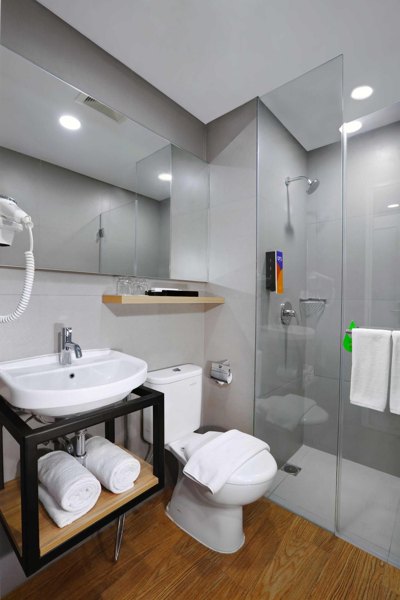 Vega Hotel Gading Serpong Luaran gambar