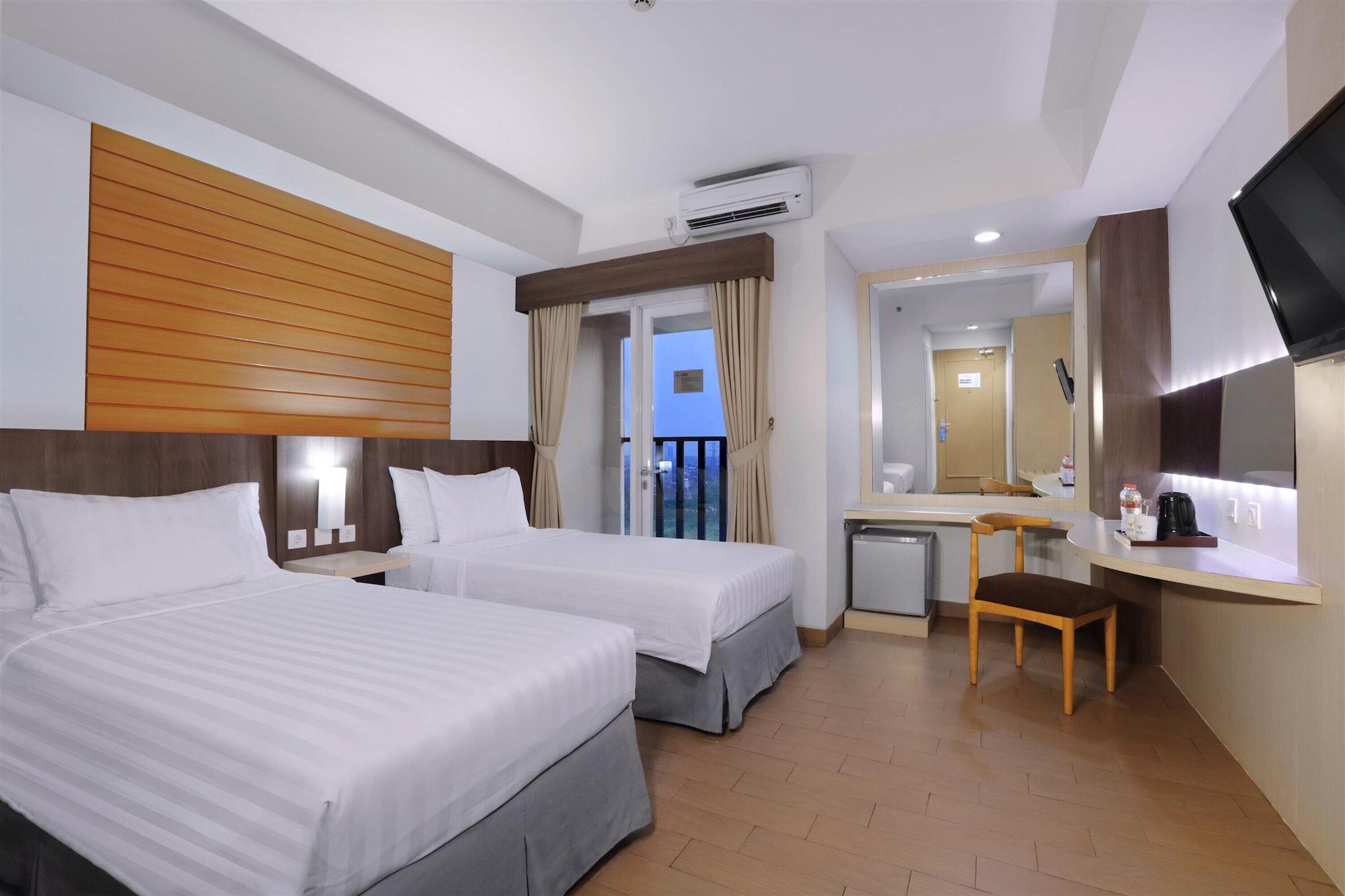 Vega Hotel Gading Serpong Luaran gambar