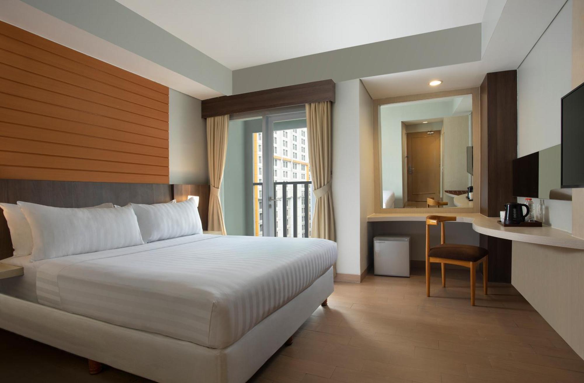 Vega Hotel Gading Serpong Luaran gambar