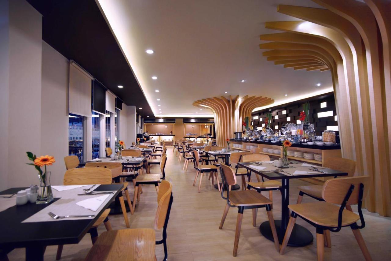 Vega Hotel Gading Serpong Luaran gambar